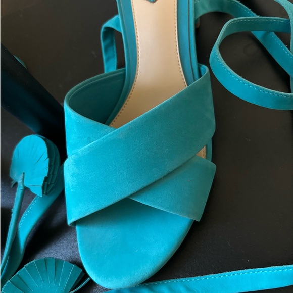 Brian Atwood Astor Nubuck Sandals Block Heel Crisscross Tie Up Aqua Women’s US 7 - Picture 11 of 13